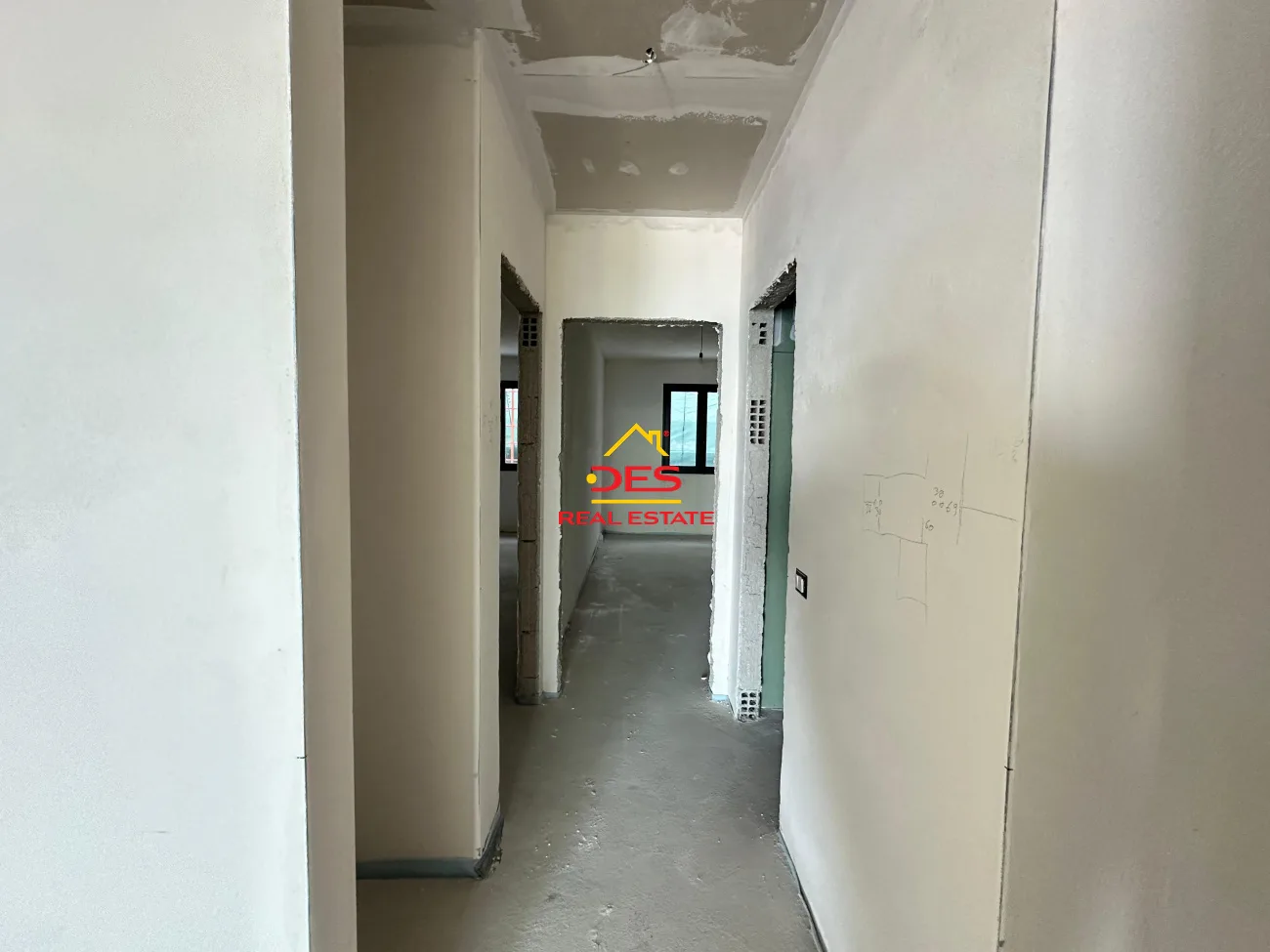 Shitet apartament 2+1 te marina bay ,vlorë. 🌅 pamje nga deti