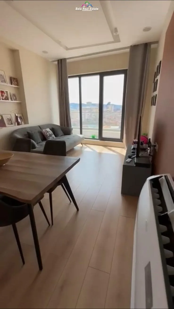 Apartament Me Qera 1+1 Tek Shkolla e Kuqe (ID B210979) Tirane.