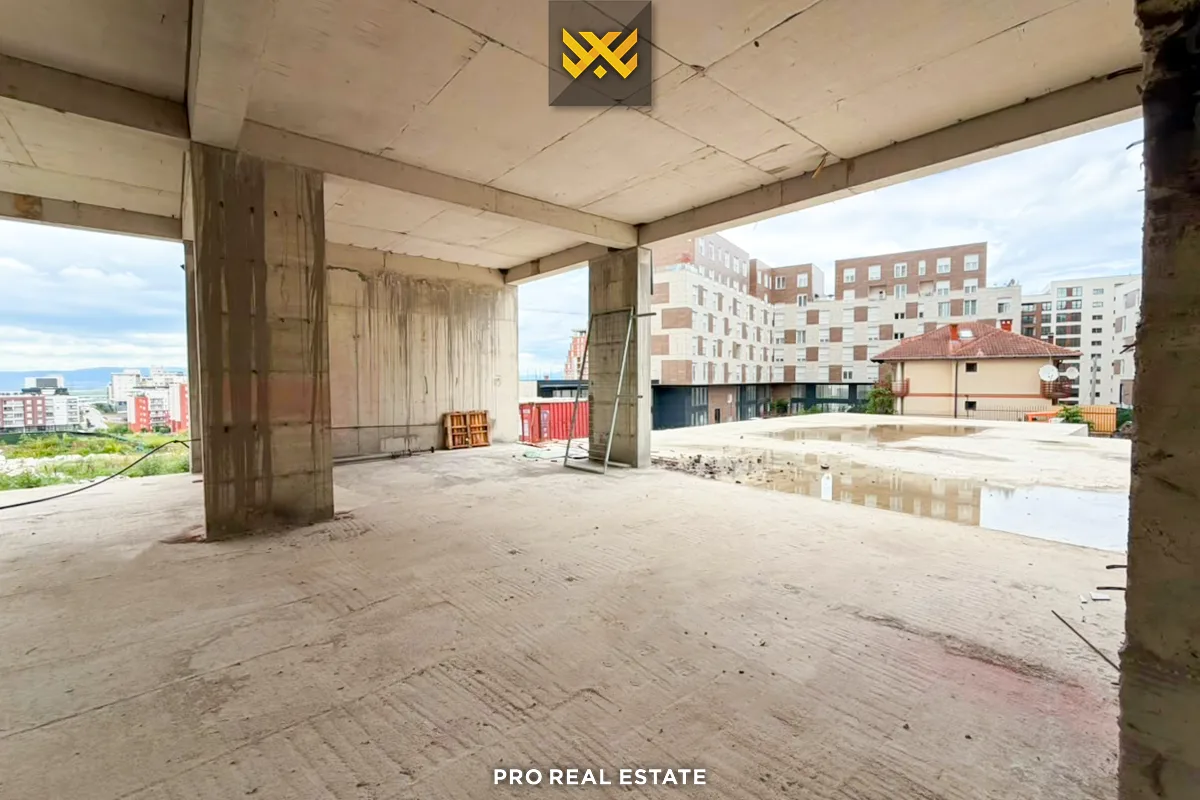 Lokal 100.57m² për #SHITJE në Veternik