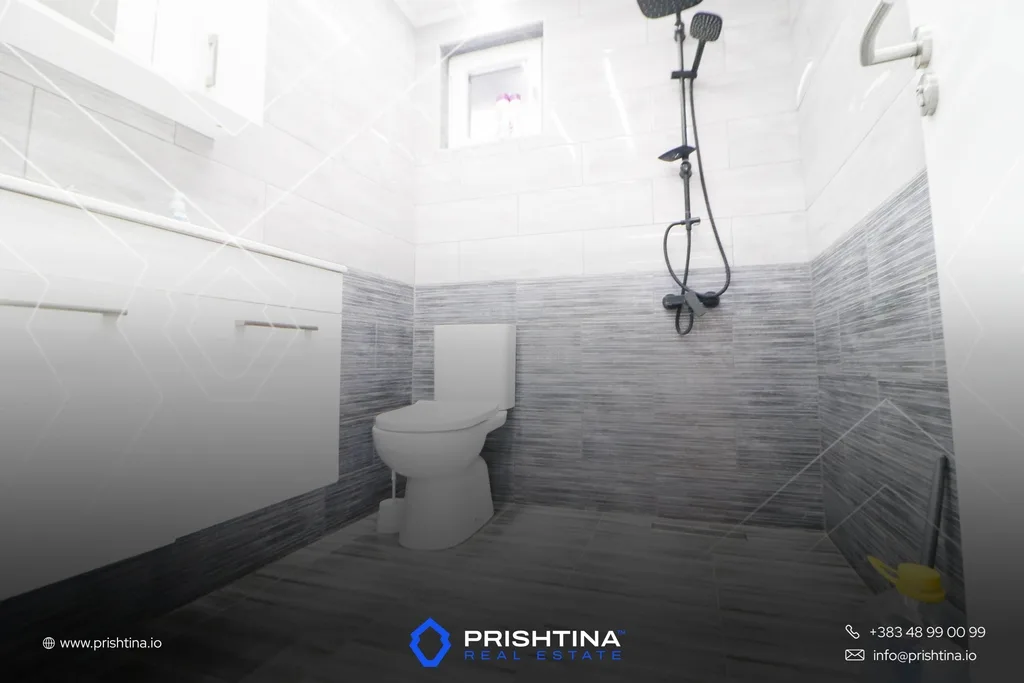 Villë në #shitje 200m² në magjistralen Prishtinë–Gjilan