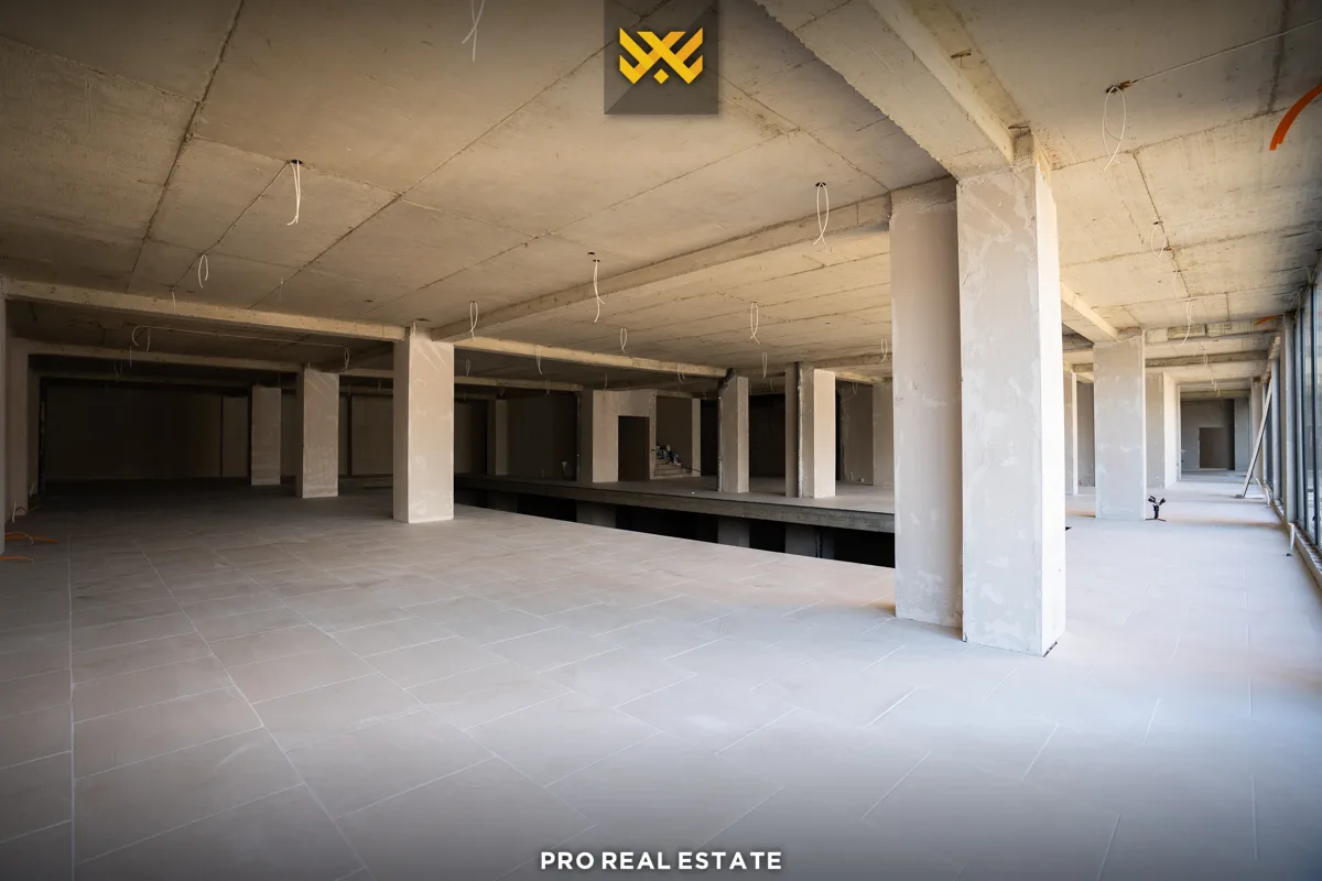 Lokal 1087m² me #QIRA te Prishtina e Re.