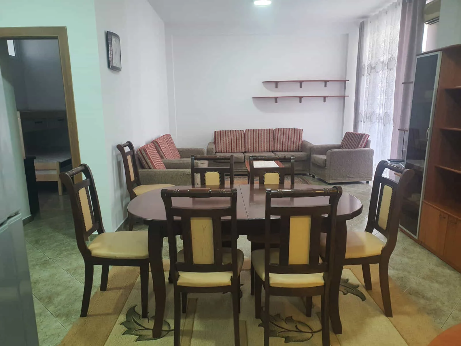 Apartament Me Qera 3+1 Tek Komuna E Parisit (ID B230159) Tirane.