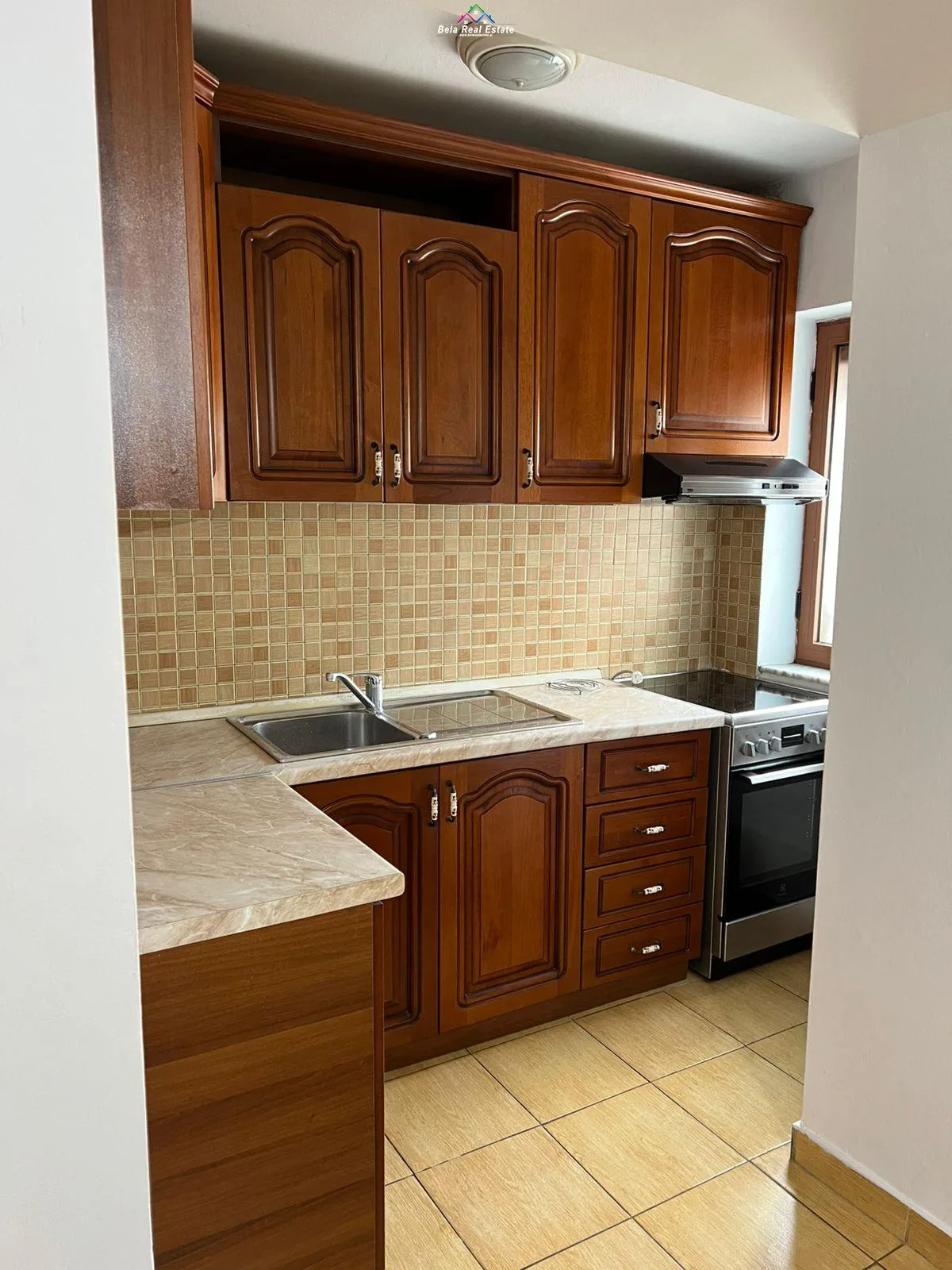 Apartament Me Qera 1+1 Tek Oxhaku ( ID B211427) Tirane