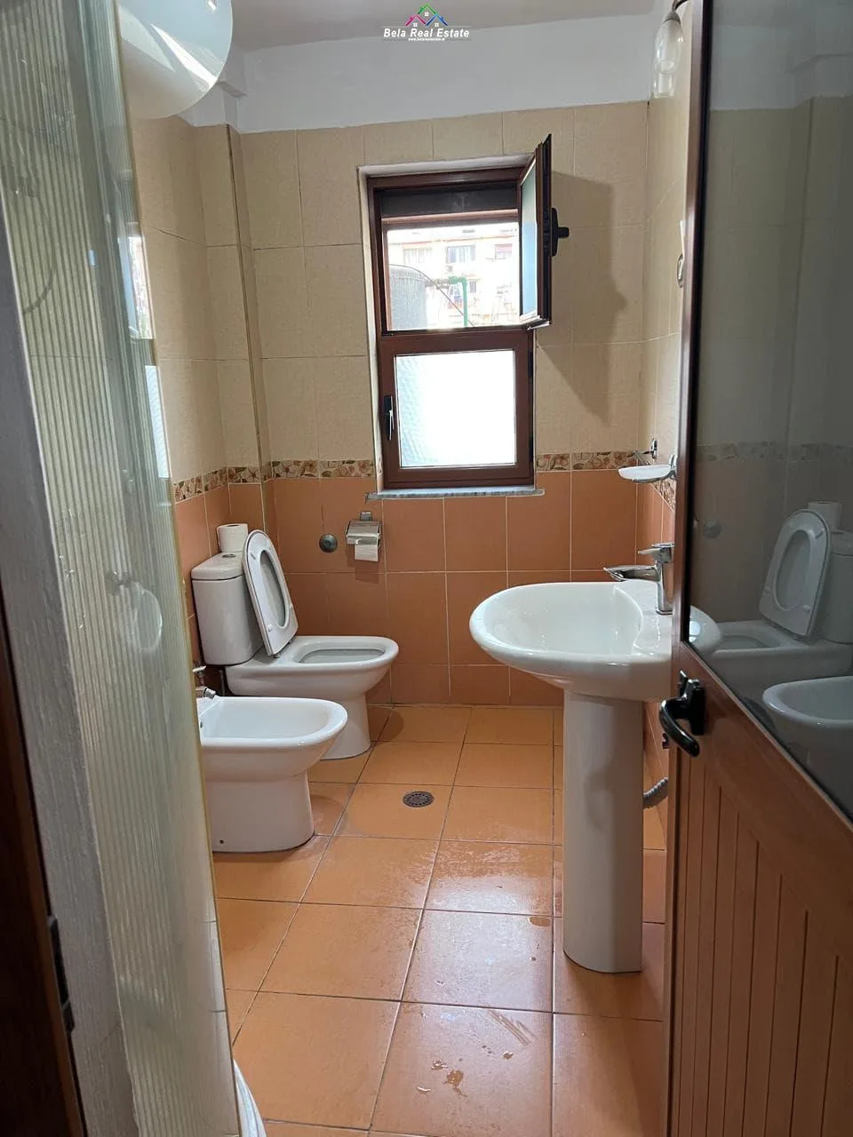 Apartament Me Qera 1+1 Tek Oxhaku ( ID B211427) Tirane