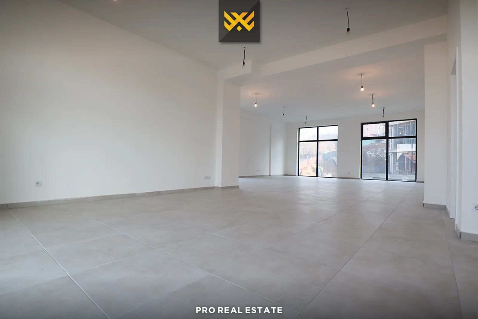 Lokal 100.6m² në #SHITJE te Prishtina e Re.