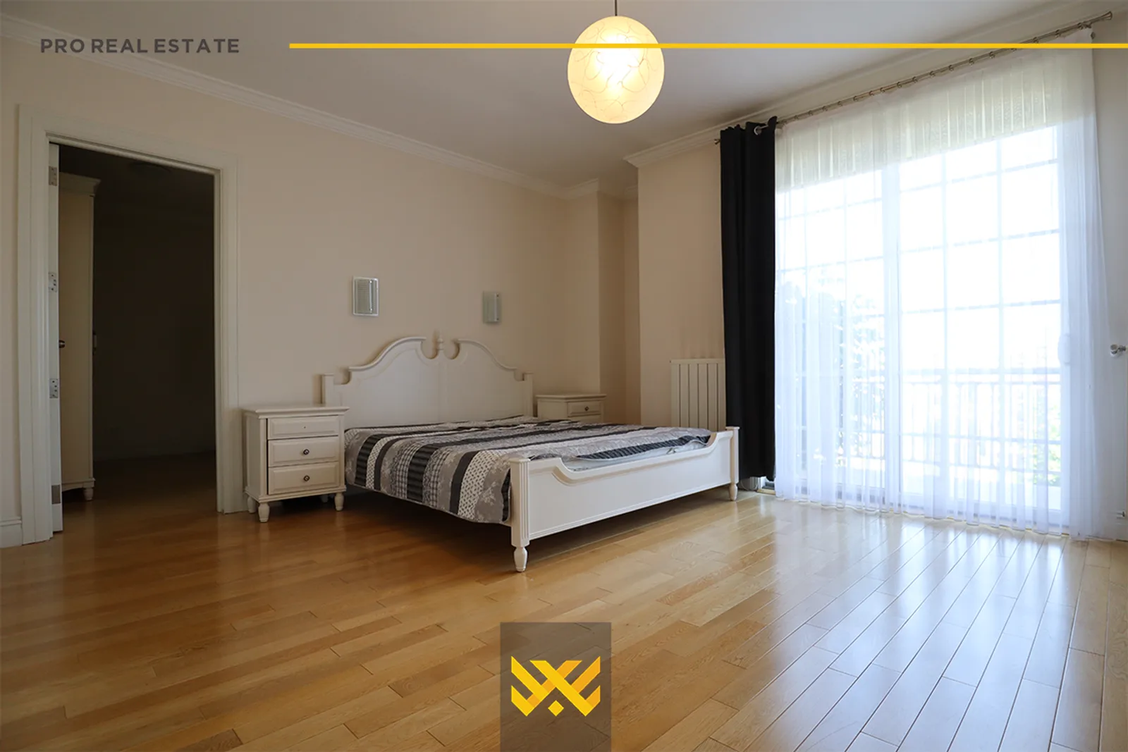 Shtëpi 250m² me #QIRA në Fshatin Ndërkombëtar.