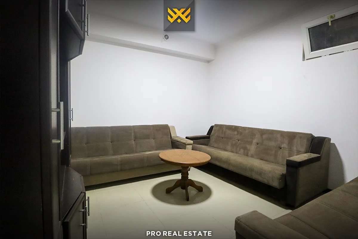 Lokal 90m² me #QIRA në Lagjen e Muhaxherëve.