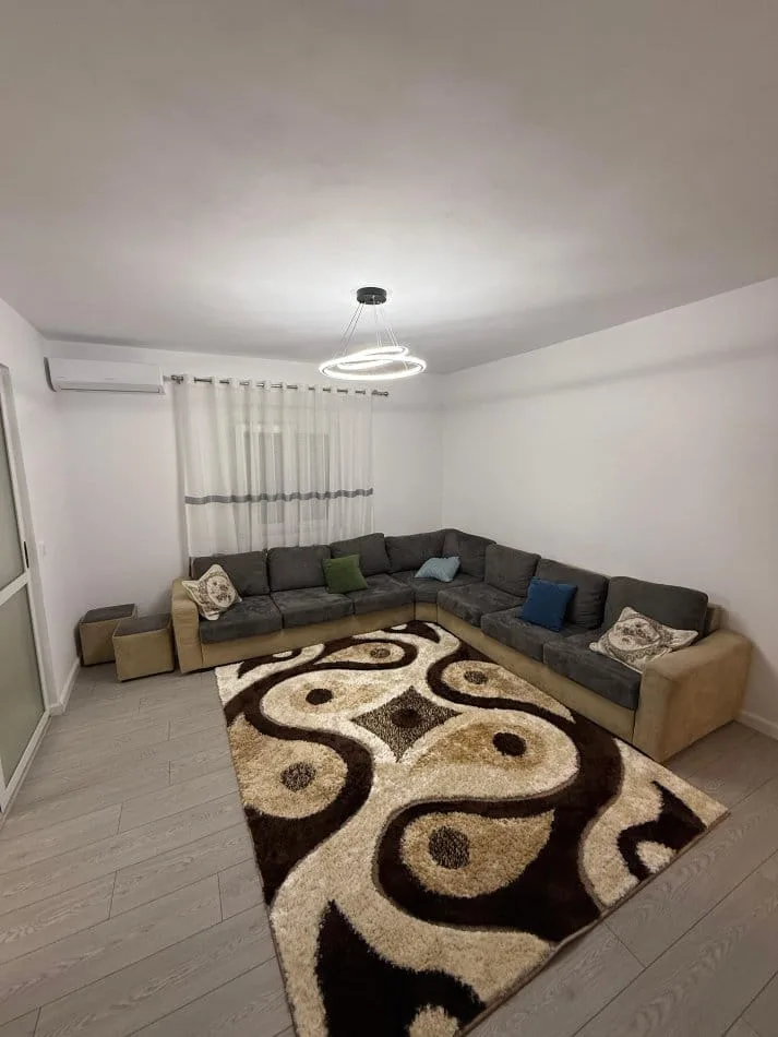 Apartament Me Qera 2+1 Ne Ali Dem (ID B221333) Tirane