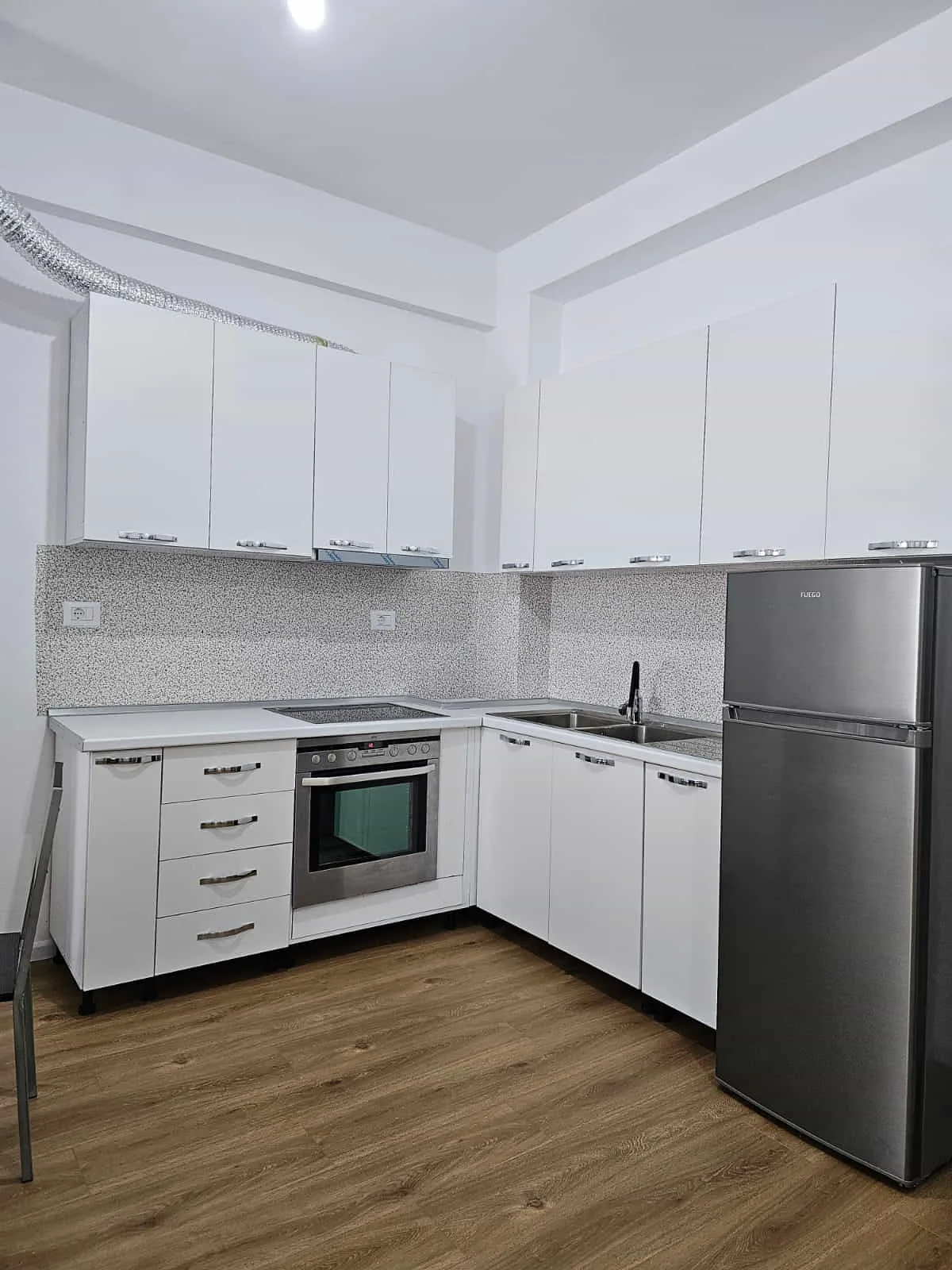 Apartament Me Qera 1+1 Tek Ali Demi (ID B2101232) Tirane