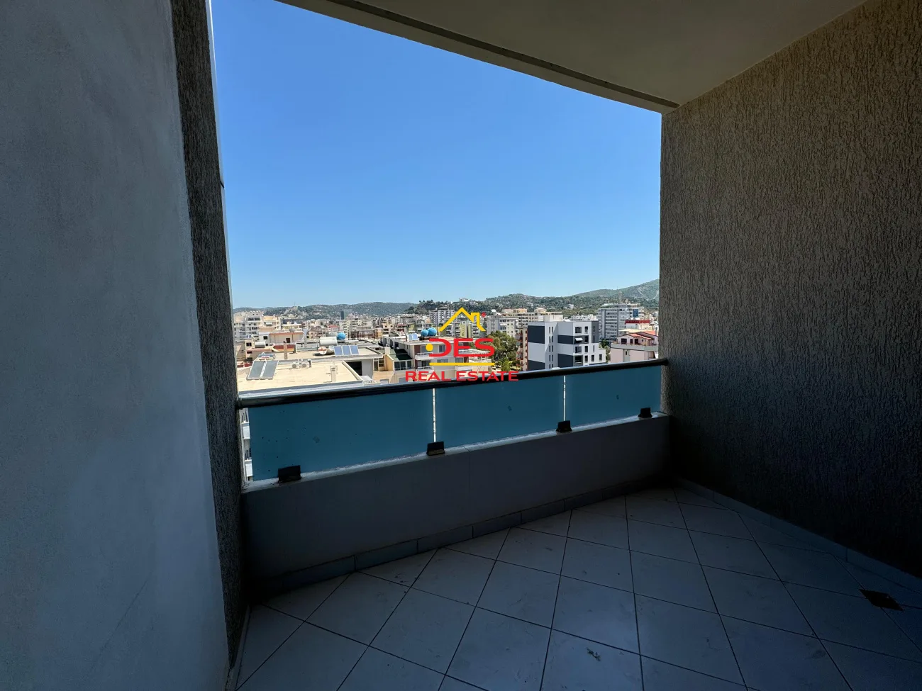 Shitet garsoniere te rruga e cipajve,vlorë.
