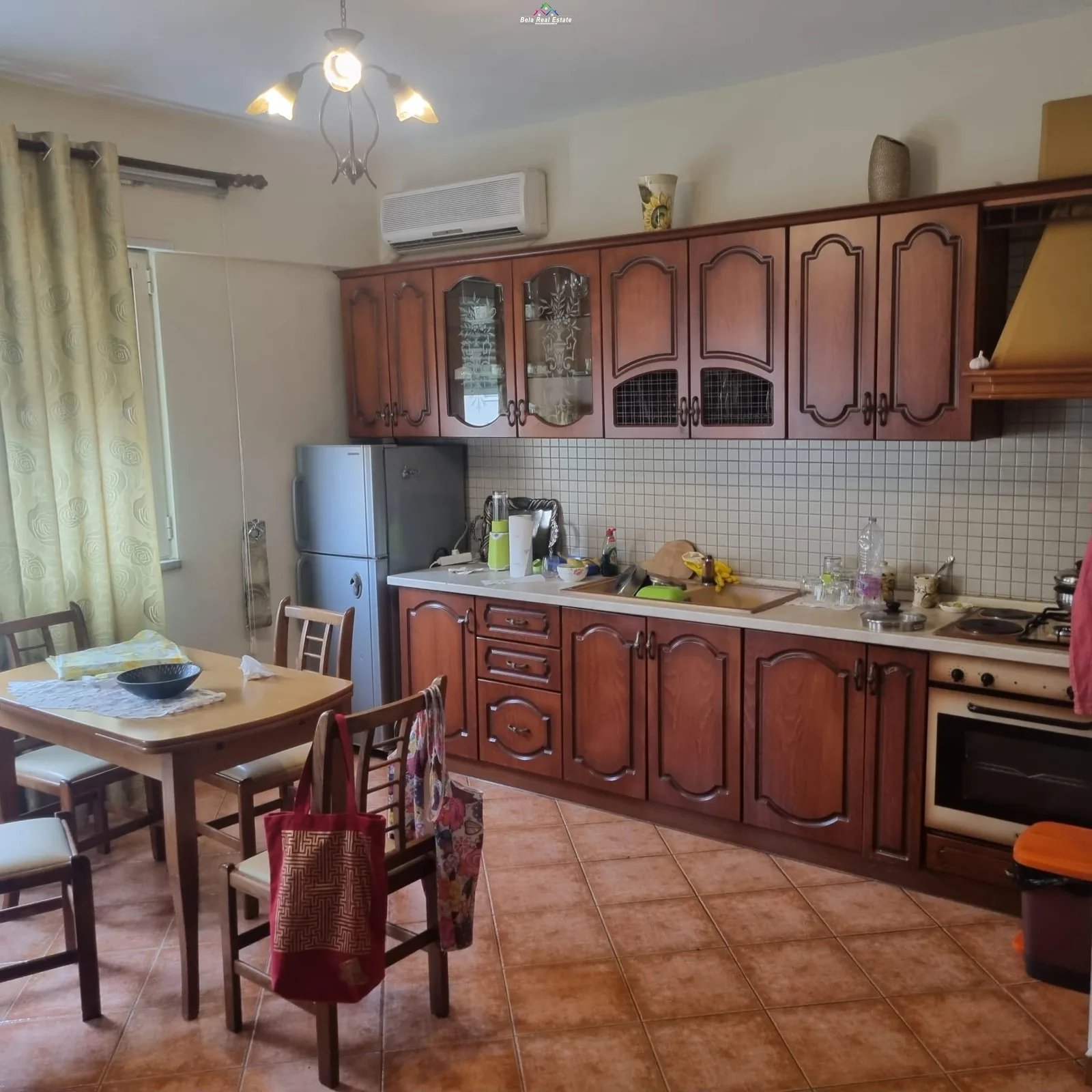 Apartament me Qera 1+1 Tek Komuna E Parisit (ID B210779) Tirane