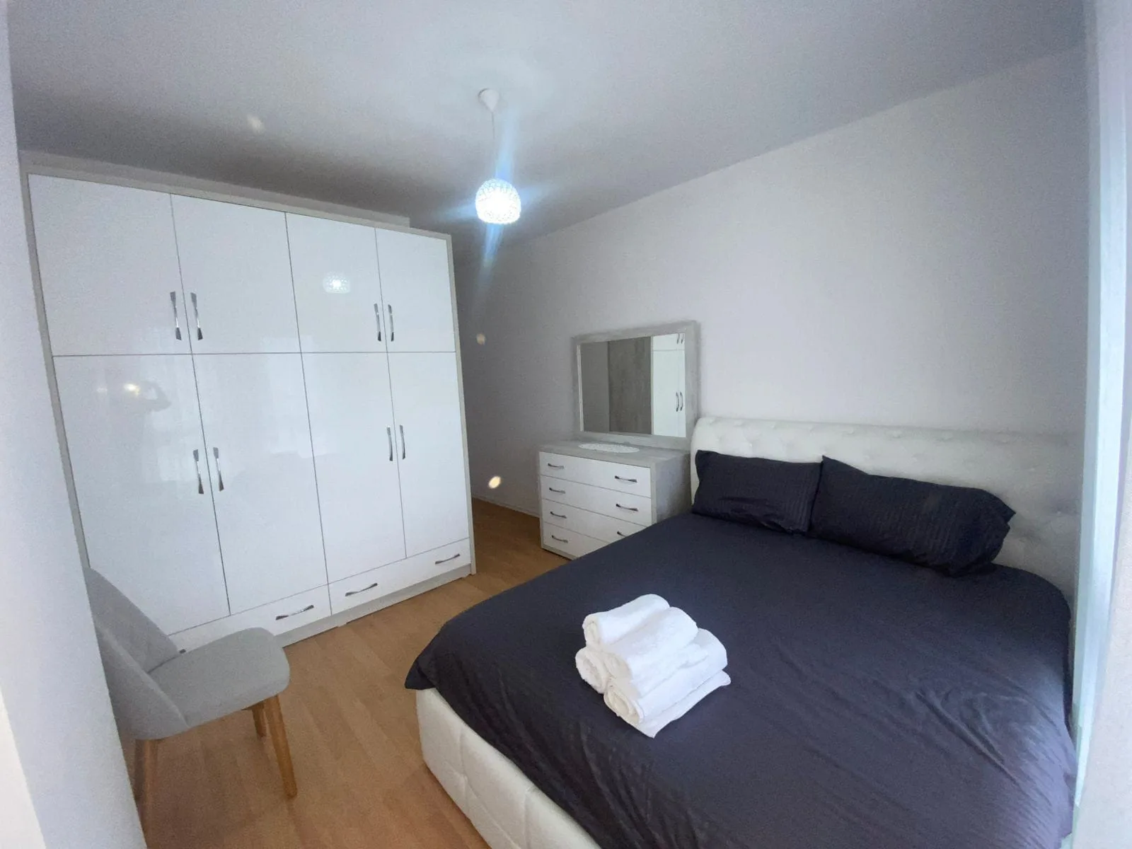 Apartament 2+1 Me Qera Tek 5 Maji (ID B2201433) Tirane