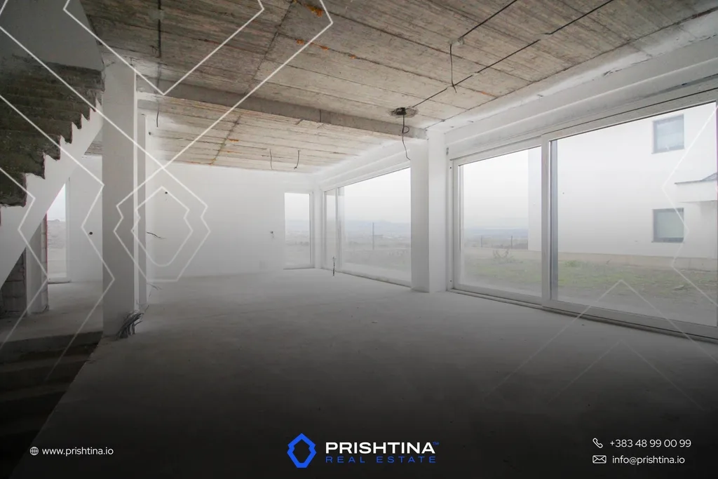 Shtepi ne #shitje 452m² dhe 352m² ne Cagllavice