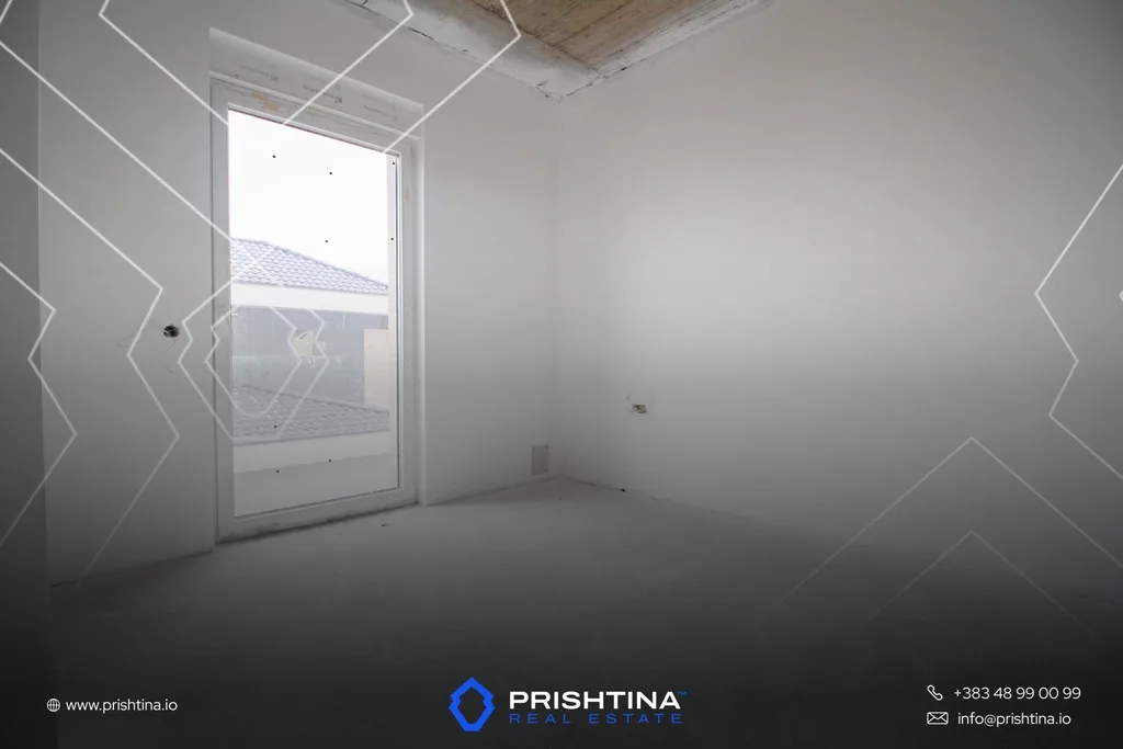 Shtepi ne #shitje 452m² dhe 352m² ne Cagllavice