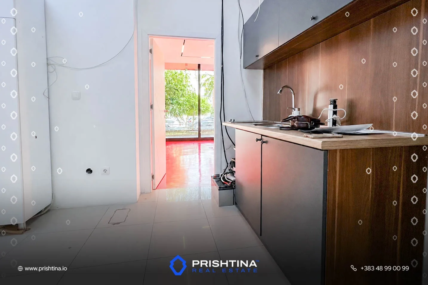 Lokal me qira 135m² në Dragodan