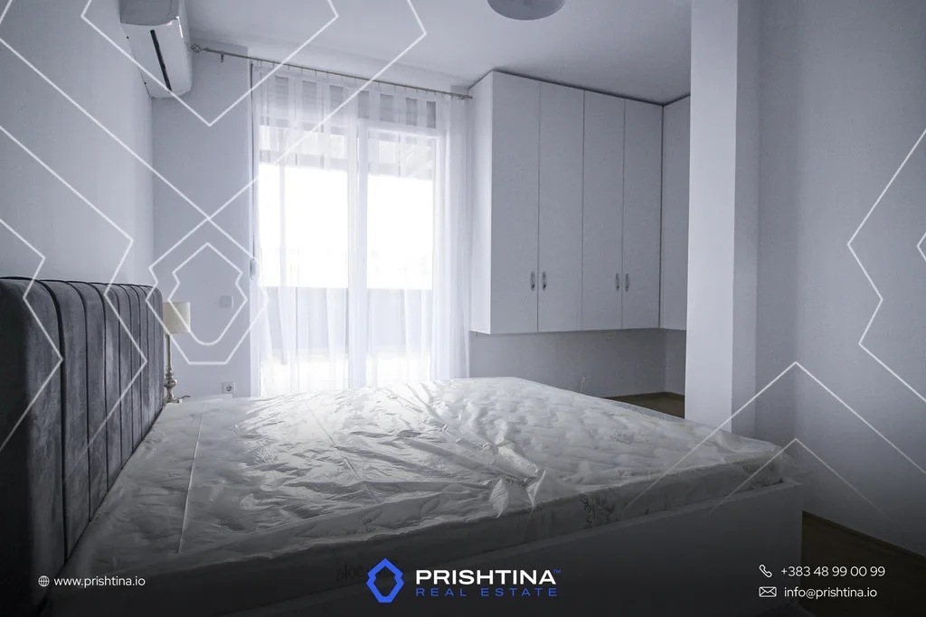 Penthouse me qira 100m² + 120m² në Fushë Kosovë