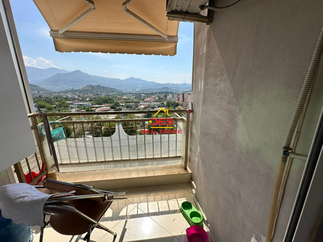 Jepet me qira apartament 1+1 në qendër të qytetit,elbasan.