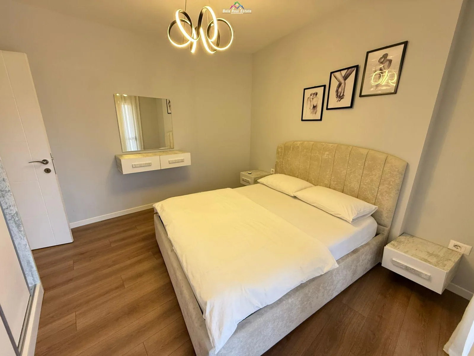 Apartament Me Qera 2+1+2 Tek Rruga e Barrikadave (ID B2201844) Tirane