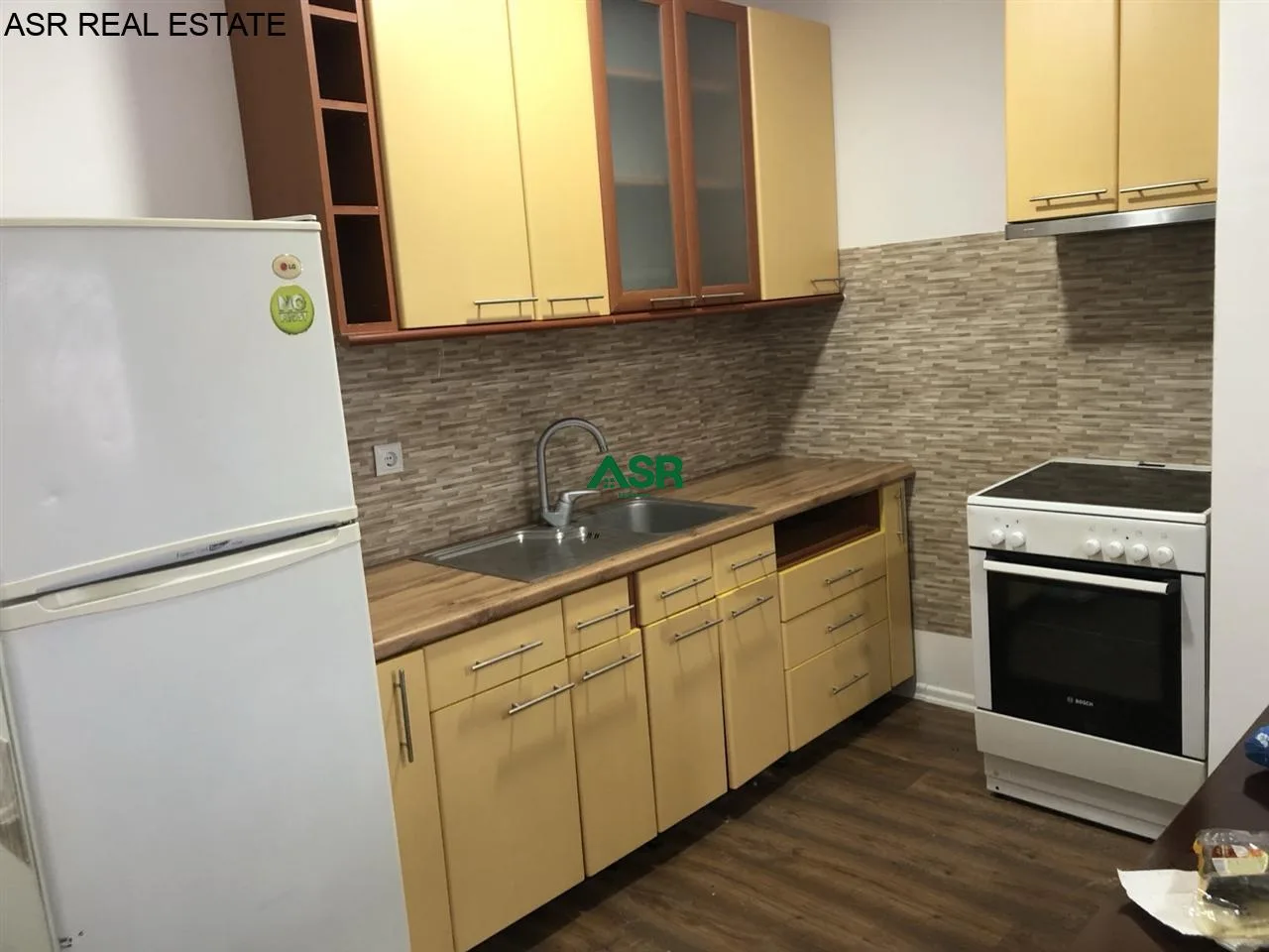 #ID:4237 Banesë 65m2 me #qira në rr.Muharrem Fejza