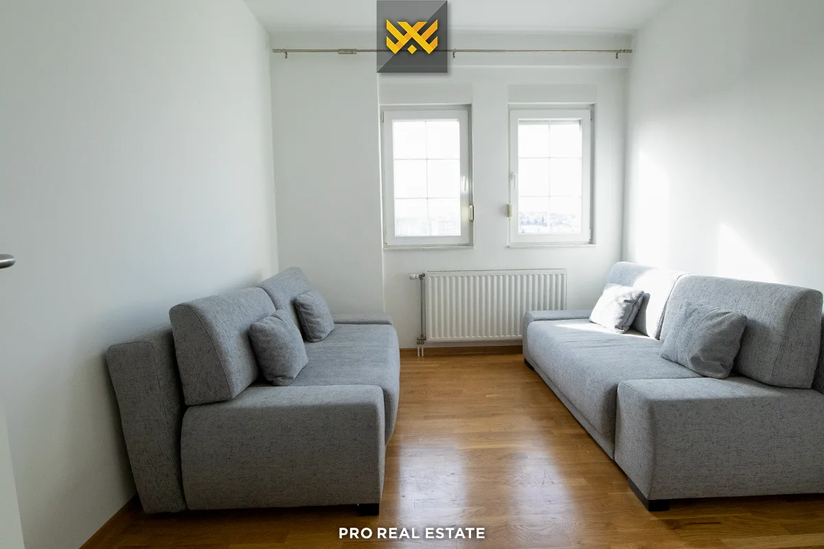 Banesë 150.6m² për #SHITJE në Qendër.