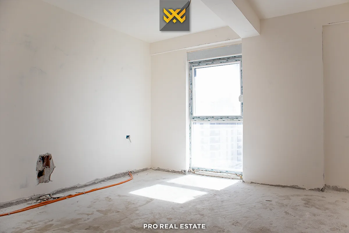Banesë 190m² + 80m² për #SHITJE te Prishtina e Re.