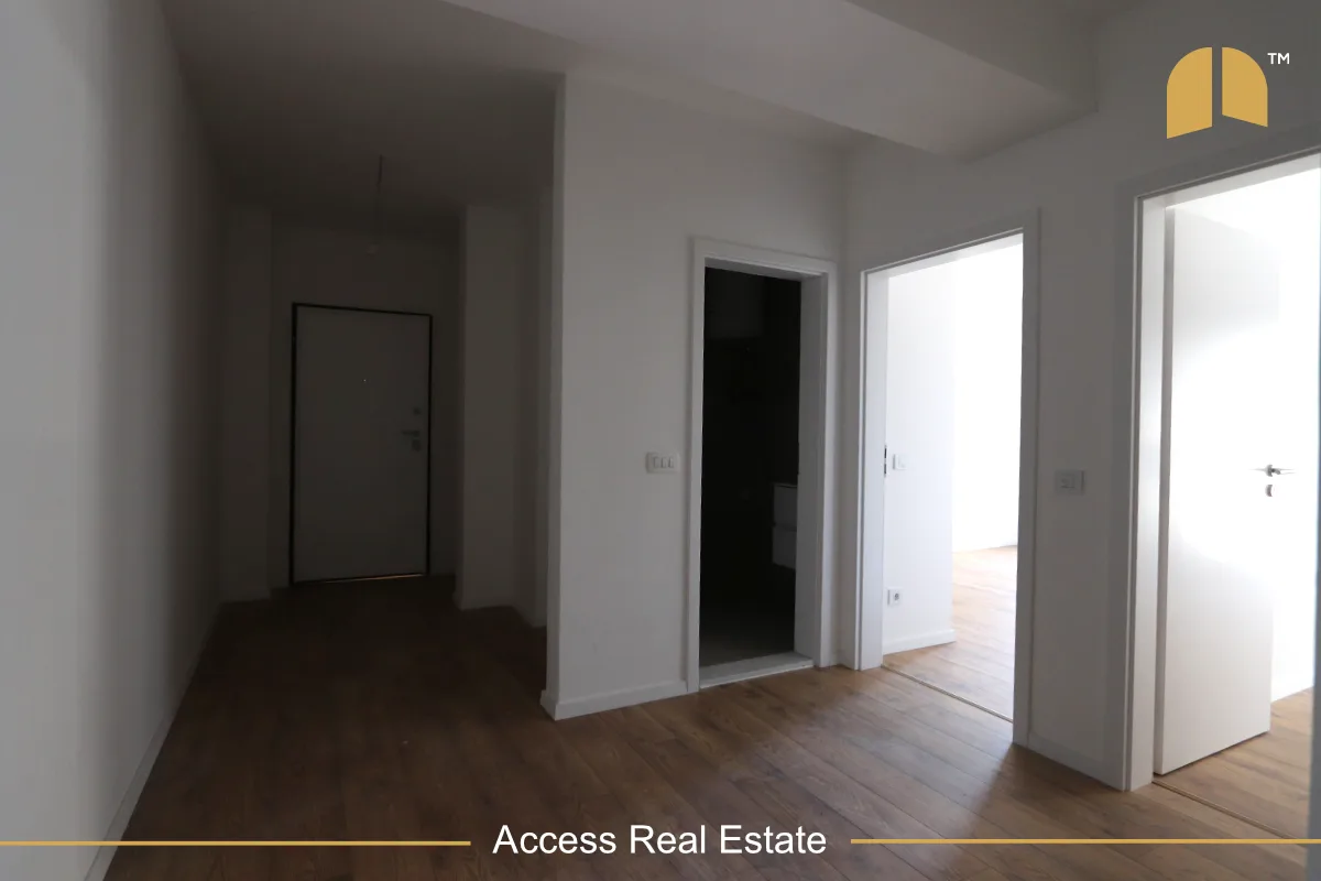 Zyre me QIRA – 3 Hapësira pune – Pejton