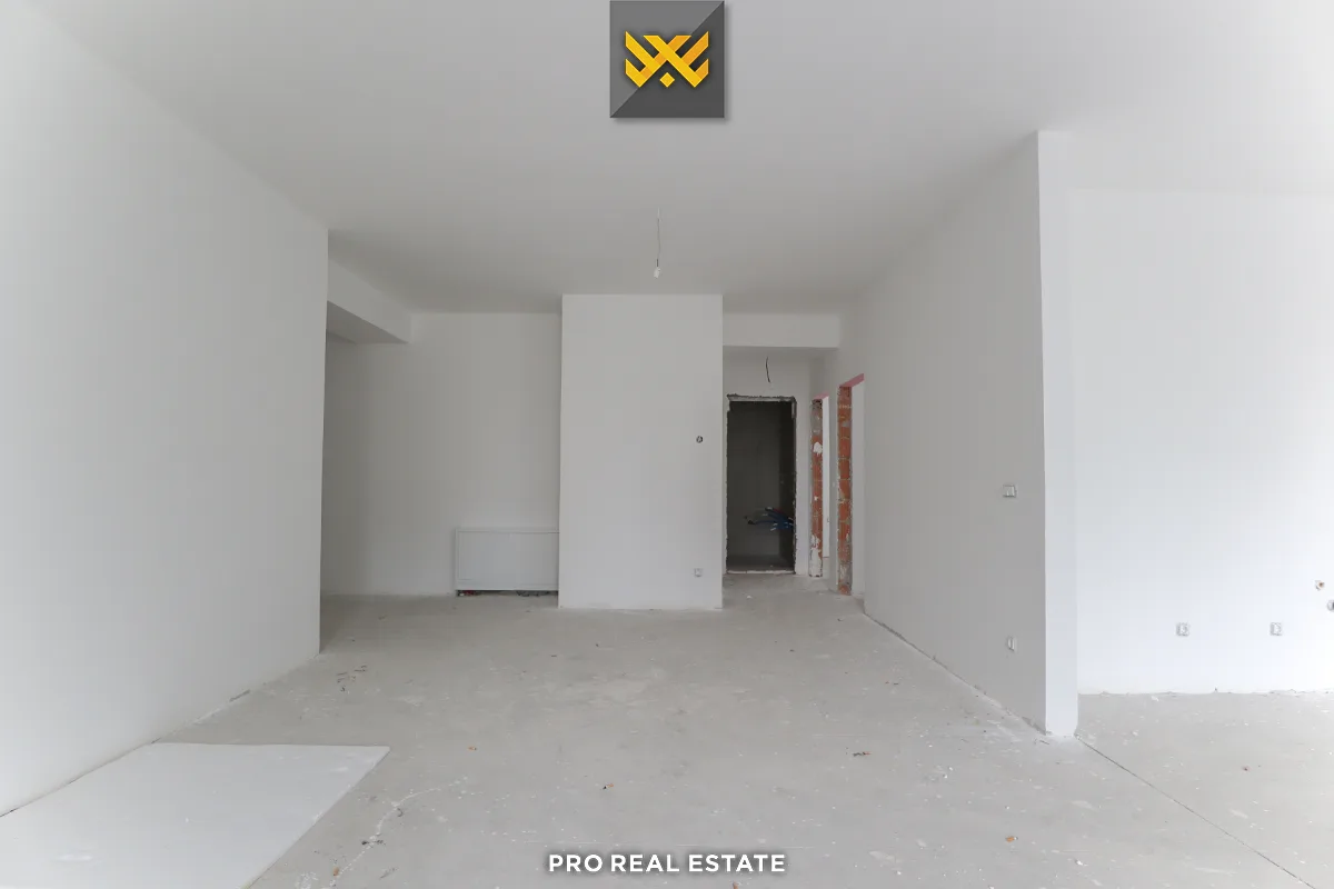 Banesë / Zyrë 103.9m² me #QIRA në Lakrishtë.