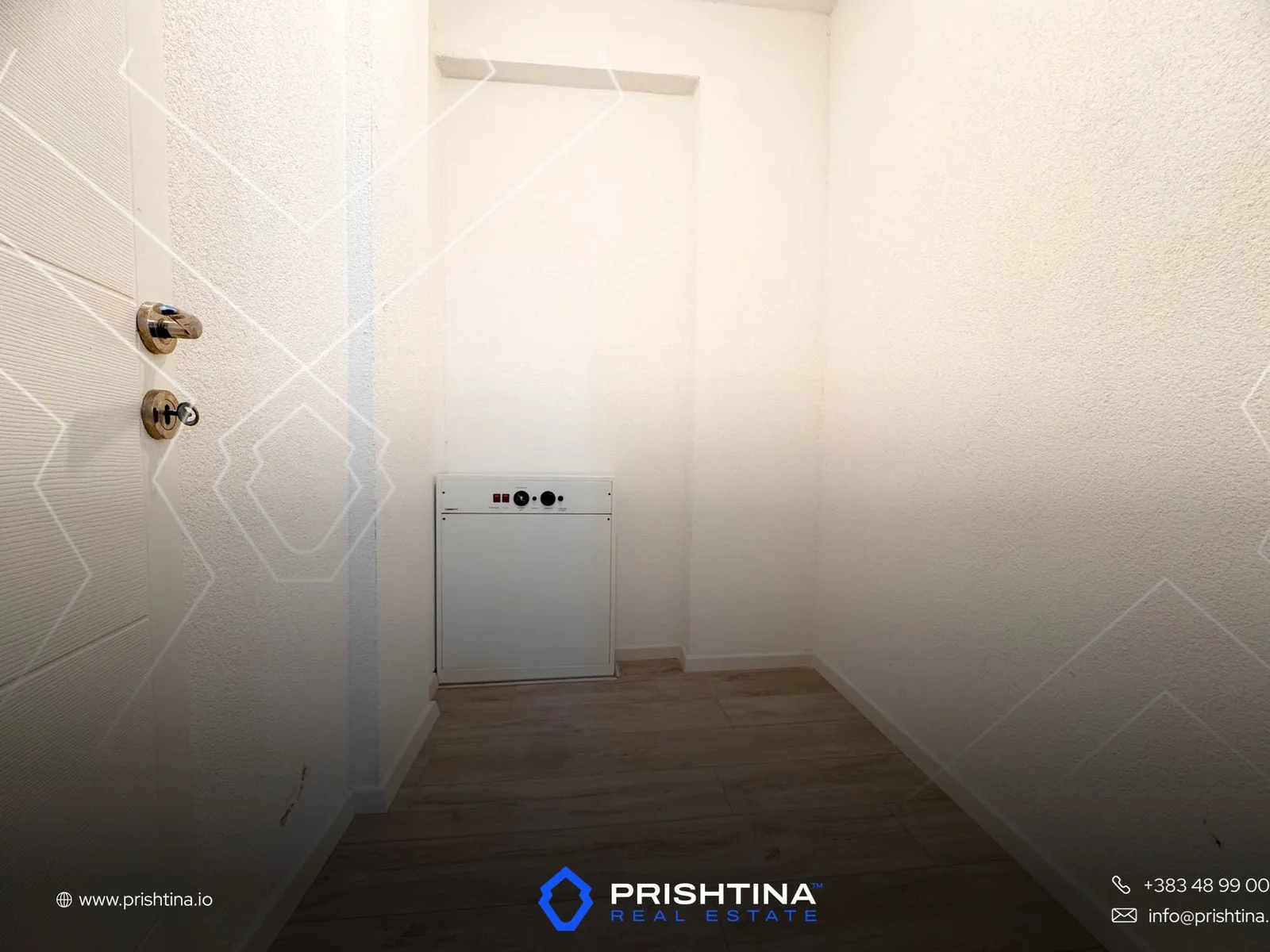 Banese ne #shitje 80m² ne Fushe Kosove 🏠✨