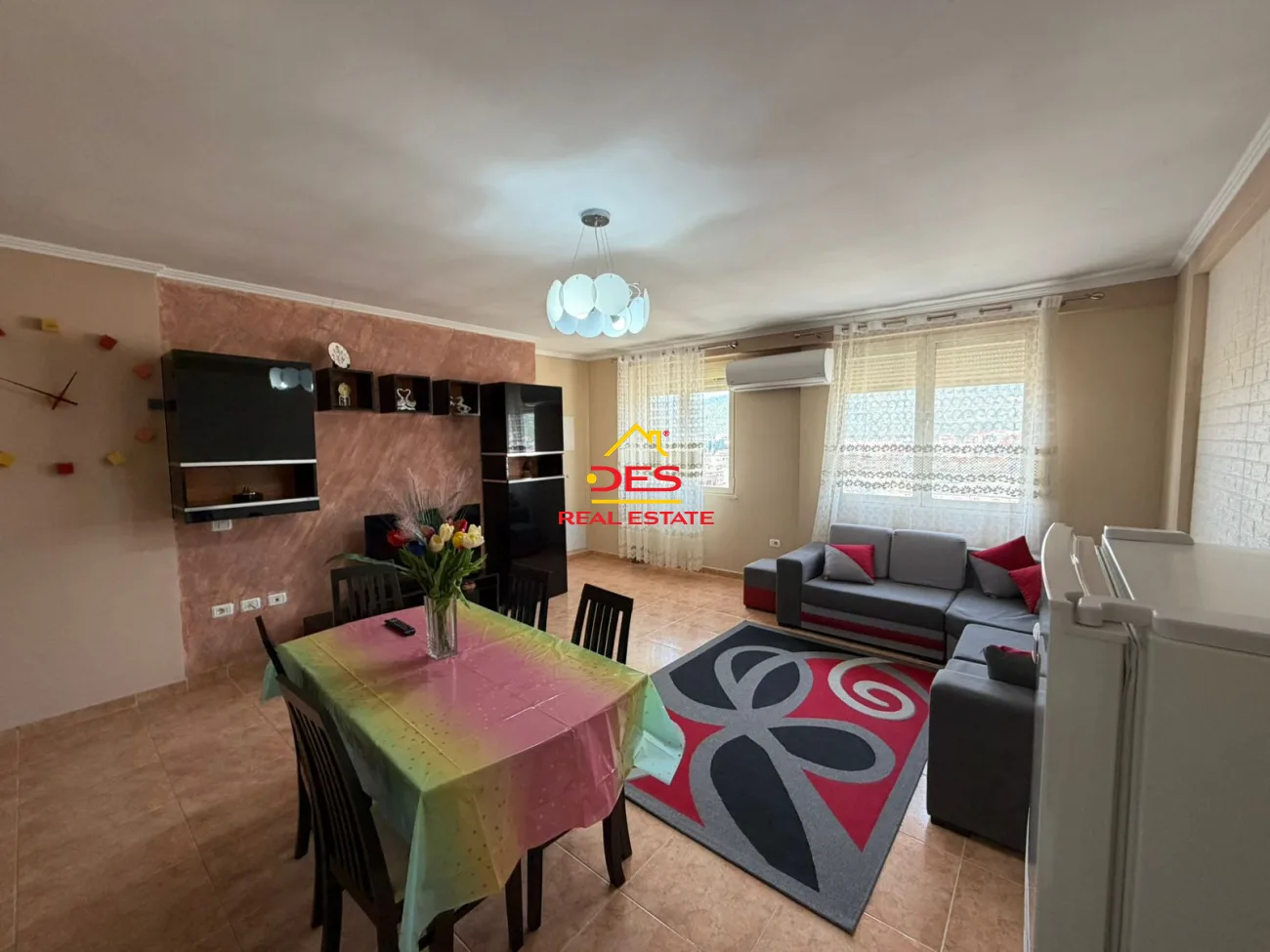 Jepet me qira apartament 1+1në lagjen’ 5 maj’ elbasan.