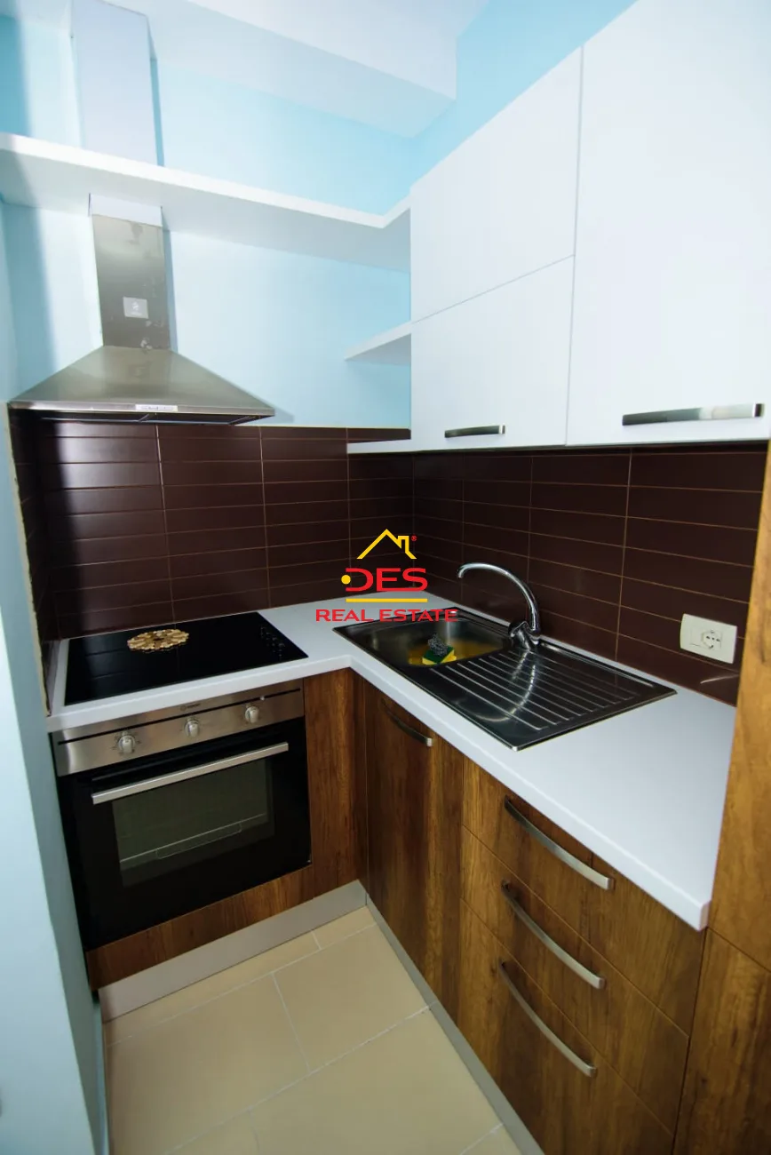 Shitet apartament 2+1 te diamond hill,vlorë