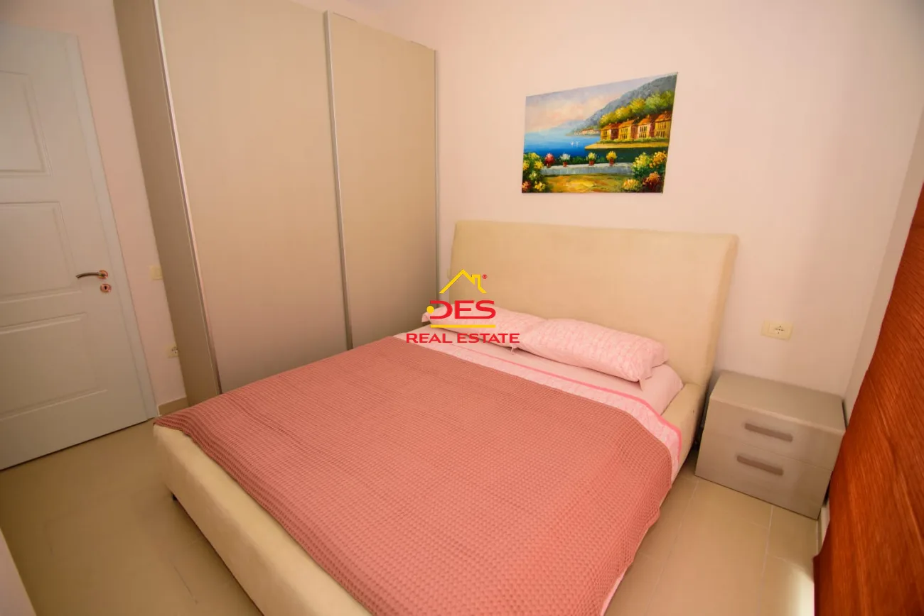 Shitet apartament 2+1 te diamond hill,vlorë