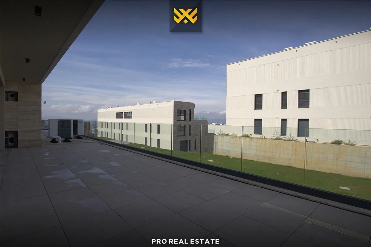 Banesë / Terracier 164m² + 50m² me #QIRA në Lagjen Marigona Hill.