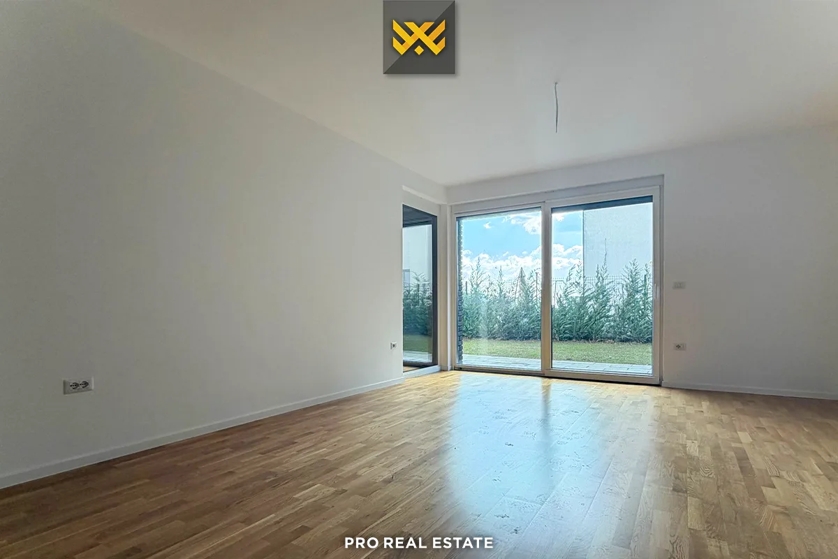 Shtëpi 243m² për #SHITJE në Lagjen Priam Village