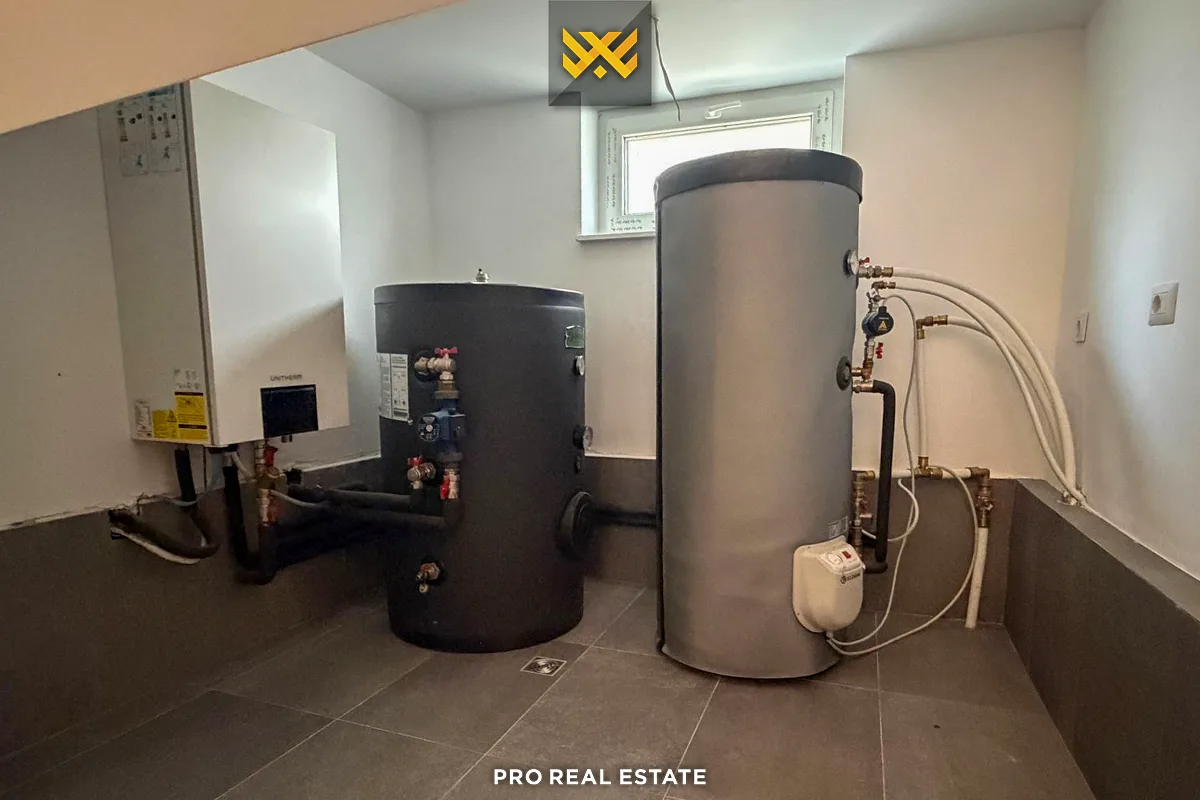 Shtëpi 243m² për #SHITJE në Lagjen Priam Village
