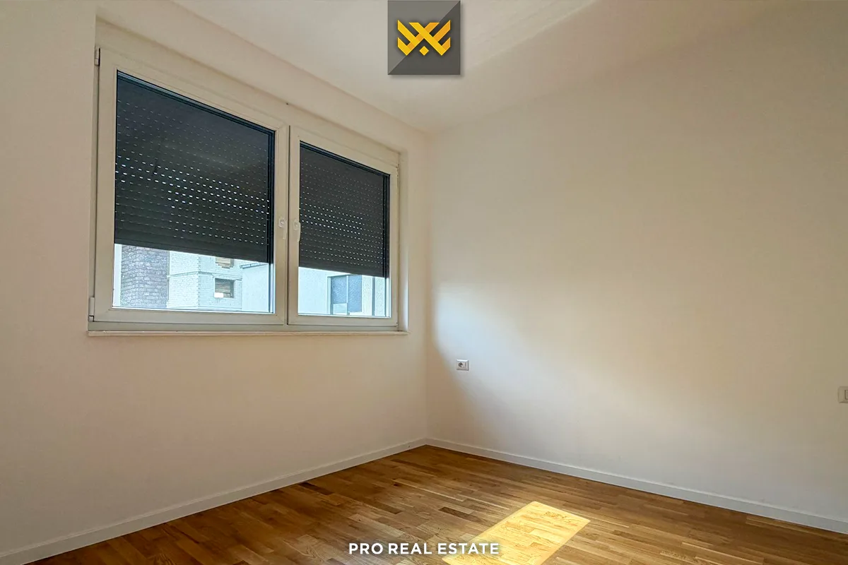 Shtëpi 243m² për #SHITJE në Lagjen Priam Village