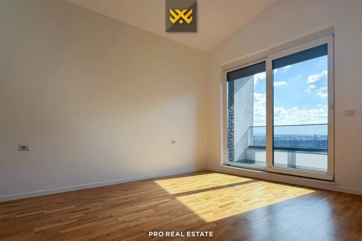 Shtëpi 243m² për #SHITJE në Lagjen Priam Village