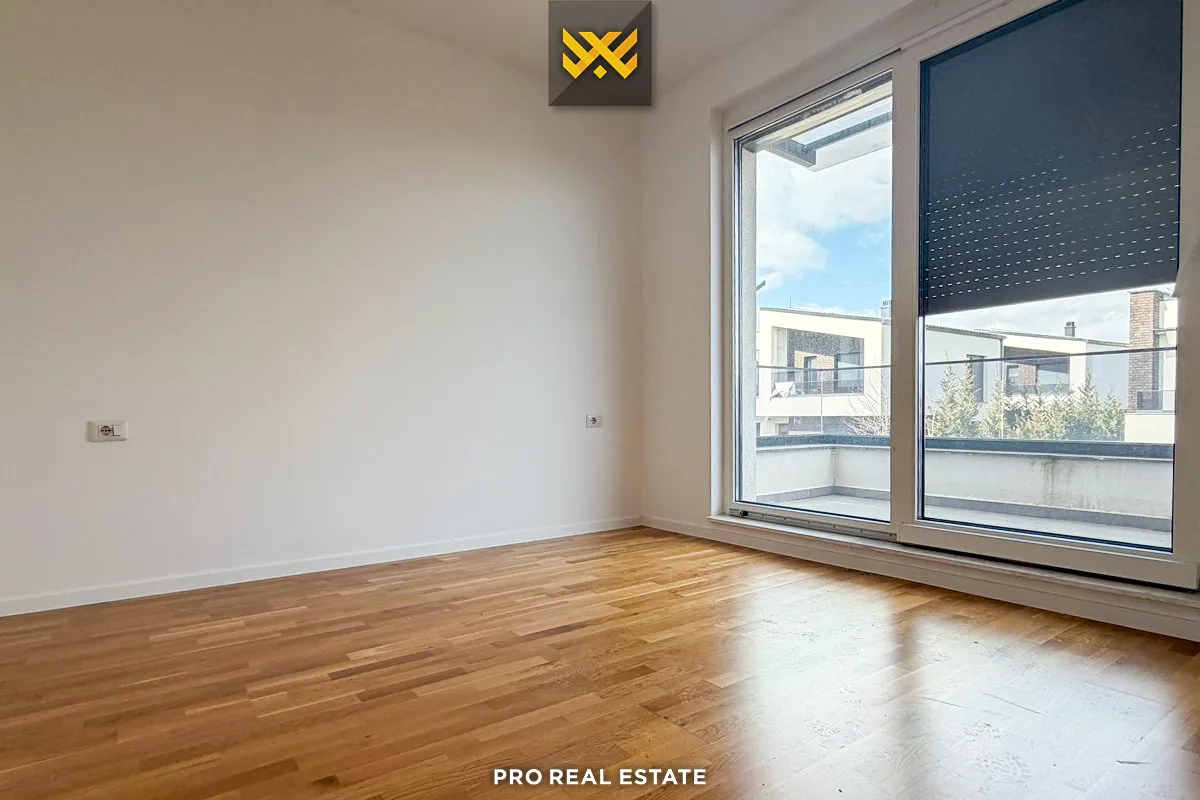 Shtëpi 243m² për #SHITJE në Lagjen Priam Village