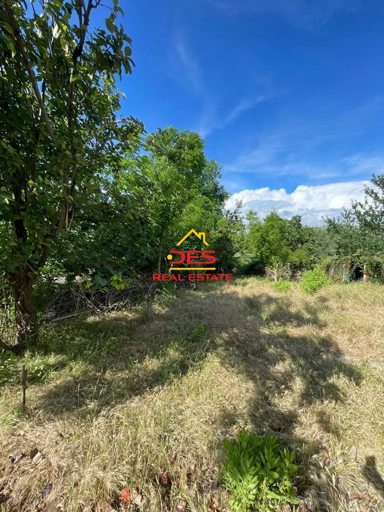 Shitet shtëpi private 9 km nga, vlora