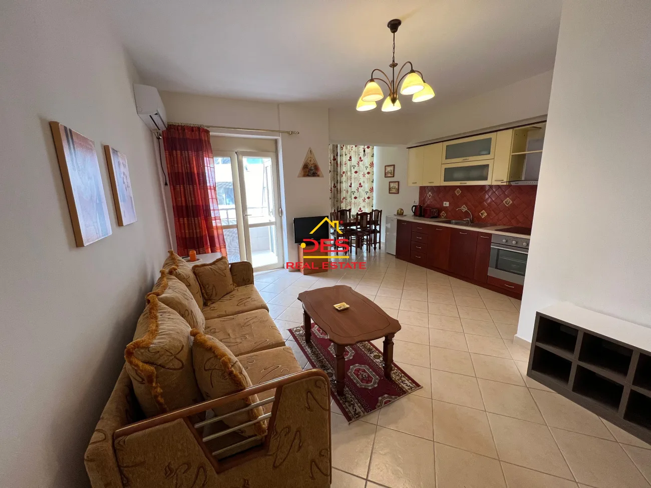 Jepet me qira apartament 1+1 në lungomare ,vlorë.