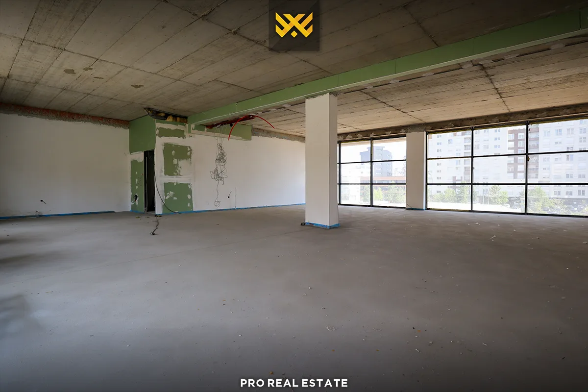 Lokal 140m² me #QIRA në Dragodan.