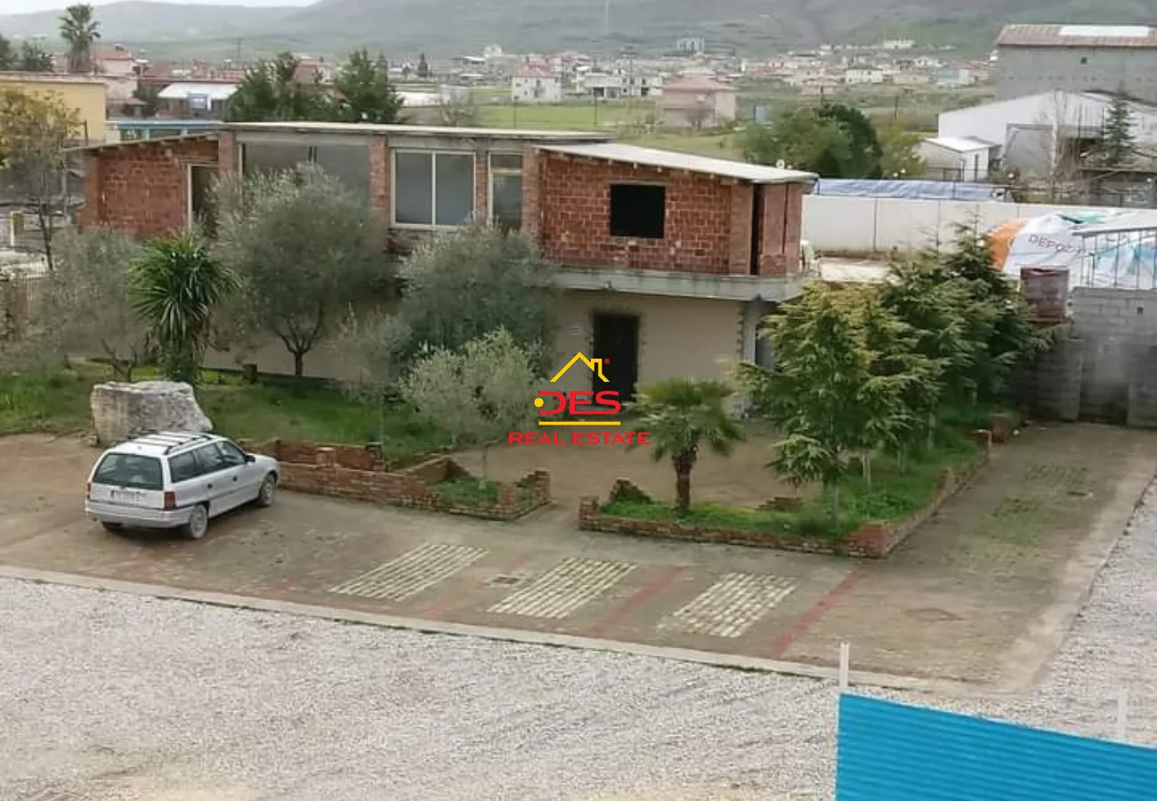 Jepet me qera kapanon në portëz,fier