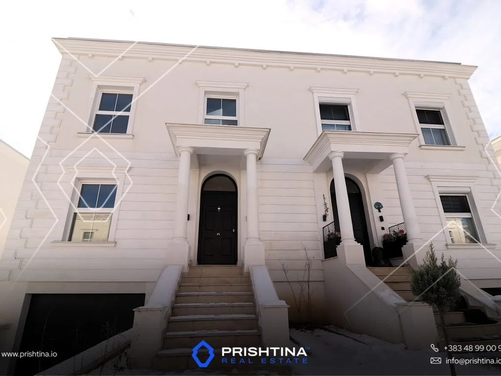 Shtëpi në #shitje 235m² + 30m² në Bernicë