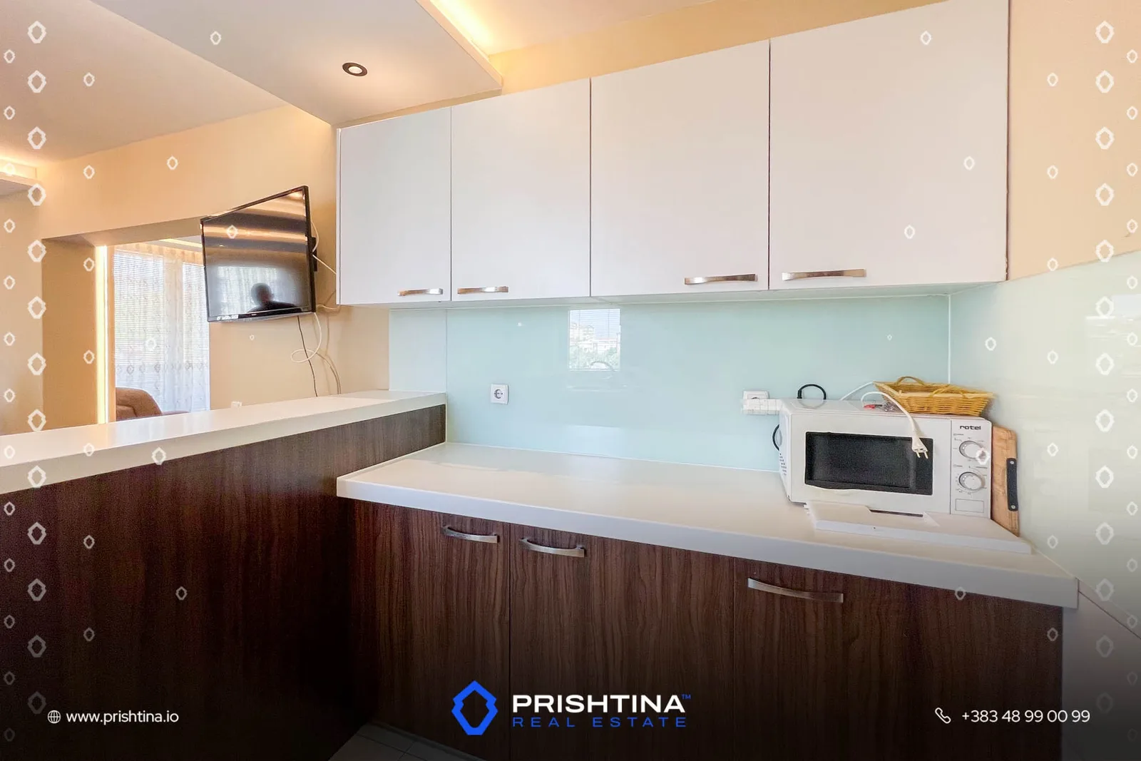 Banesë me qira 200m² te Mati 1