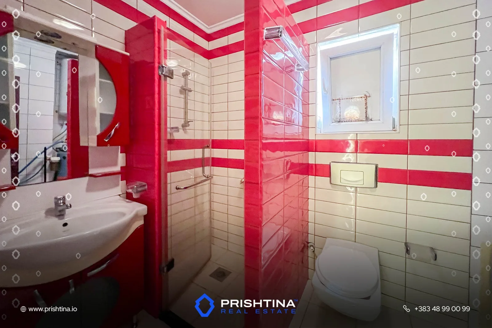 Banesë me qira 200m² te Mati 1