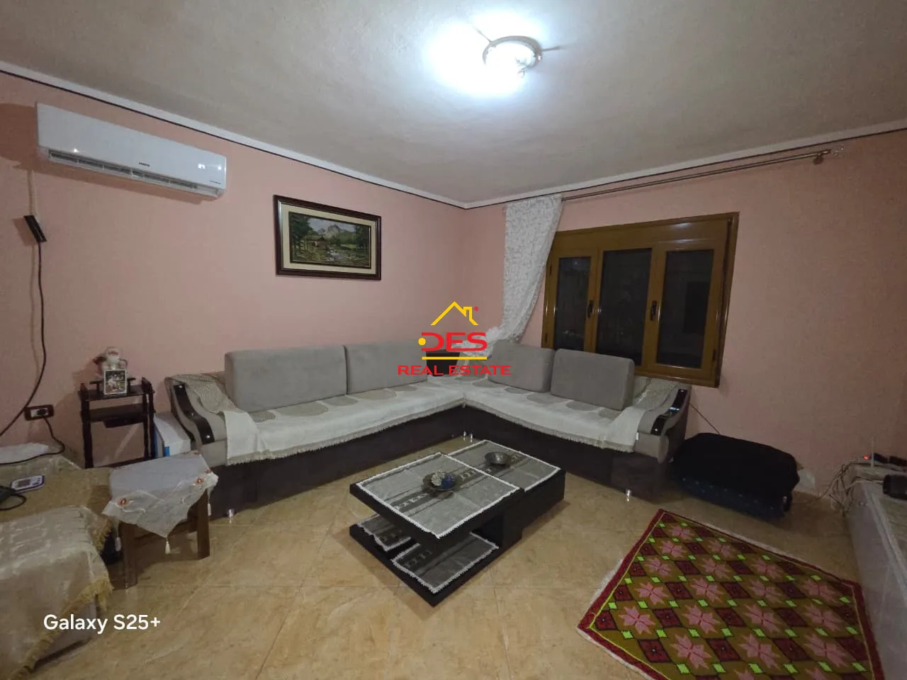 Shitet shtëpi private pranë gjimnazit “halim xhelo”, vlorë.