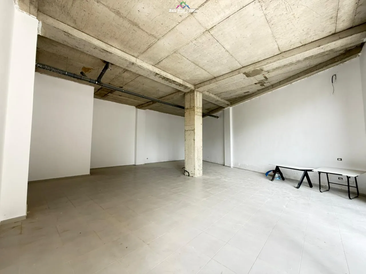 Dyqan Me Qera Tek Liqeni I Thate (ID BD21912) Tirane