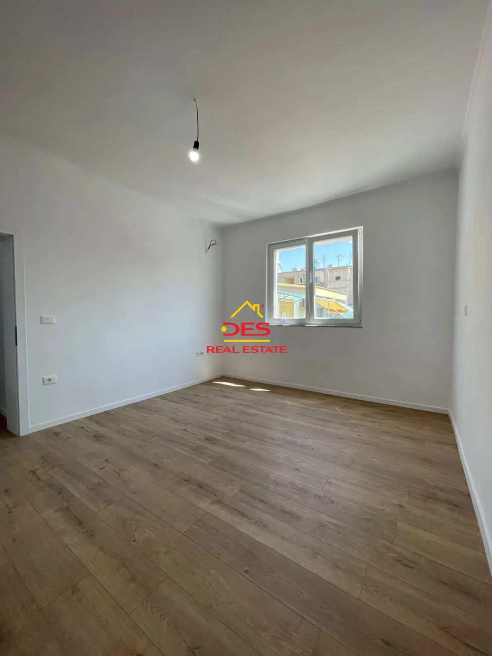 Shitet apartamente 1+1 pranë 21 dhjetorit,tiranë
