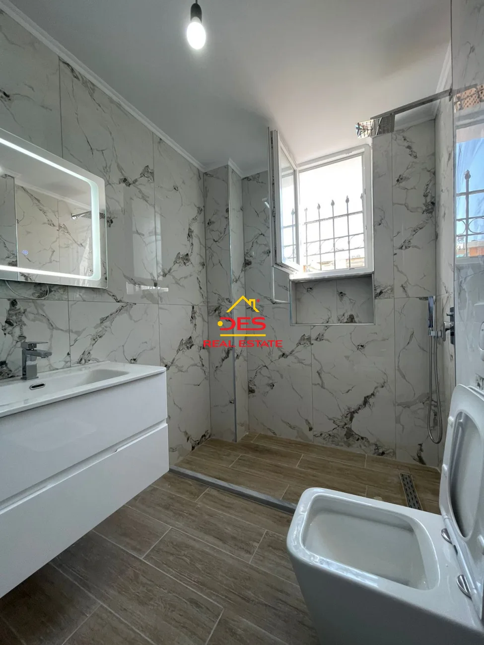 Shitet apartamente 1+1 pranë 21 dhjetorit,tiranë
