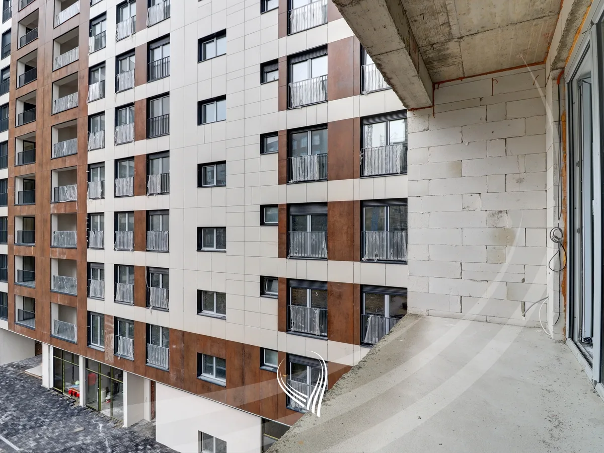Banesë me 3 dhoma gjumi në shitje në lagjen Prishtina e Re