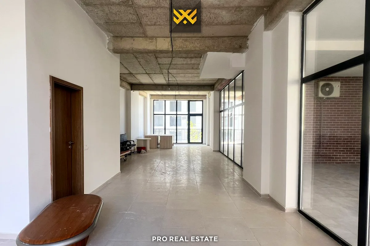 Lokal 83m² me #QIRA te Prishtina e Re